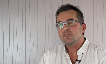 Patientenmeinung Zahnimplantat Video